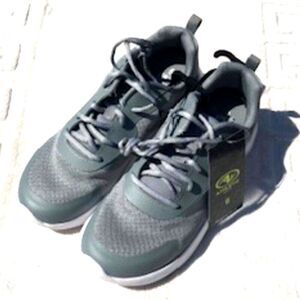 Women's Size: 6 Memory Foam Fashion Sneakers . Athletic or Casual New w/ Tags